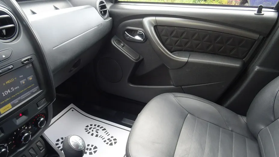 DACIA Duster -