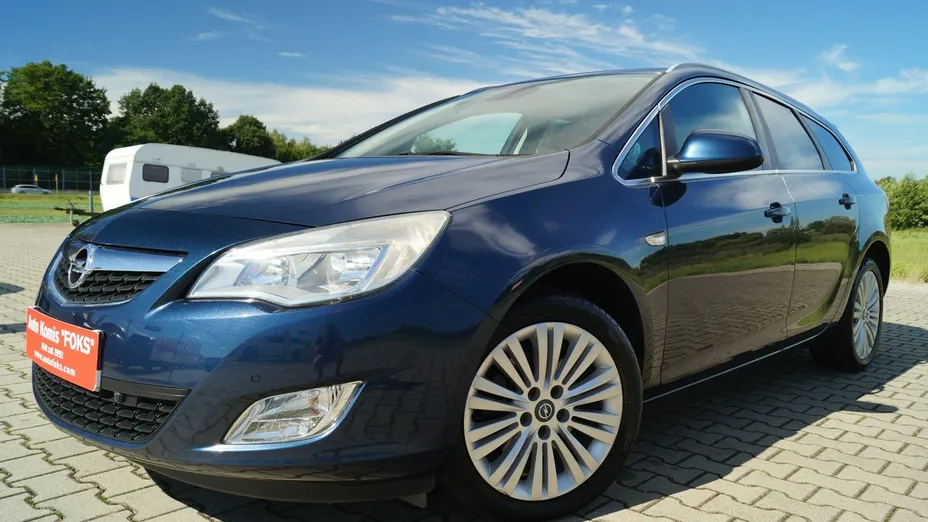 OPEL Astra -