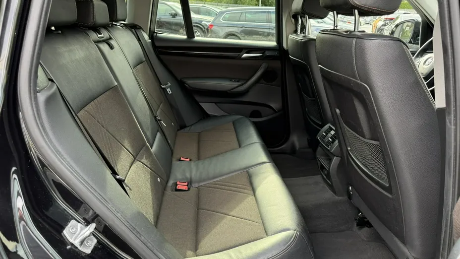 BMW X3 -
