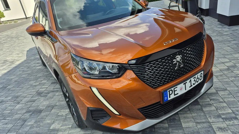 PEUGEOT 2008 -