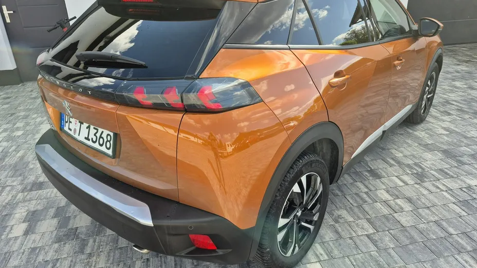 PEUGEOT 2008 -
