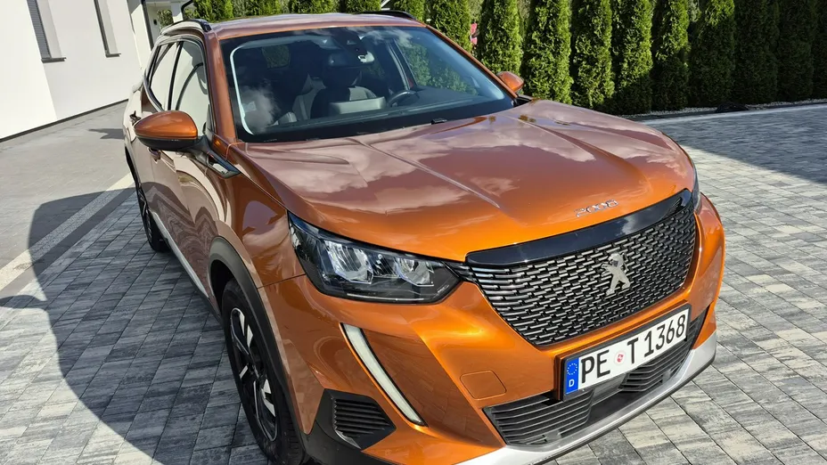 PEUGEOT 2008 -