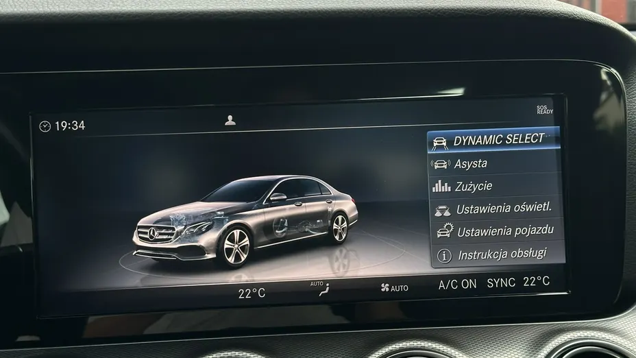 MERCEDES-BENZ E Klasa -