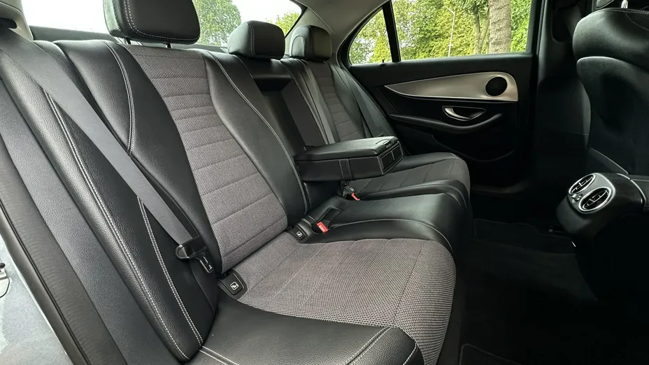 MERCEDES-BENZ E Klasa -