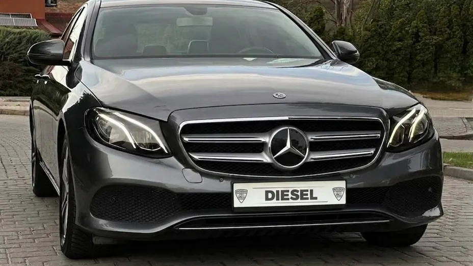 MERCEDES-BENZ E Klasa -