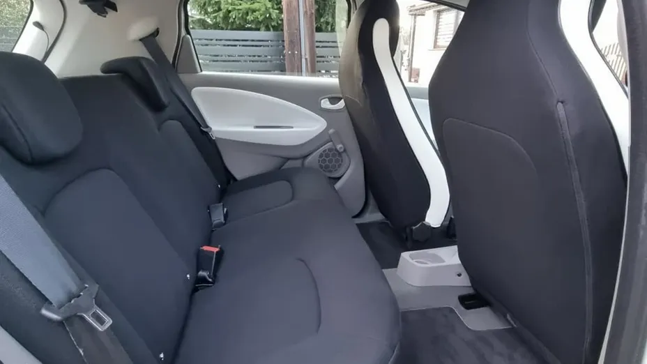 RENAULT ZOE -