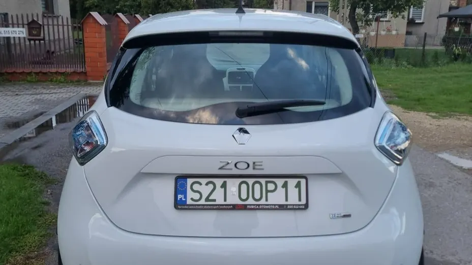 RENAULT ZOE -