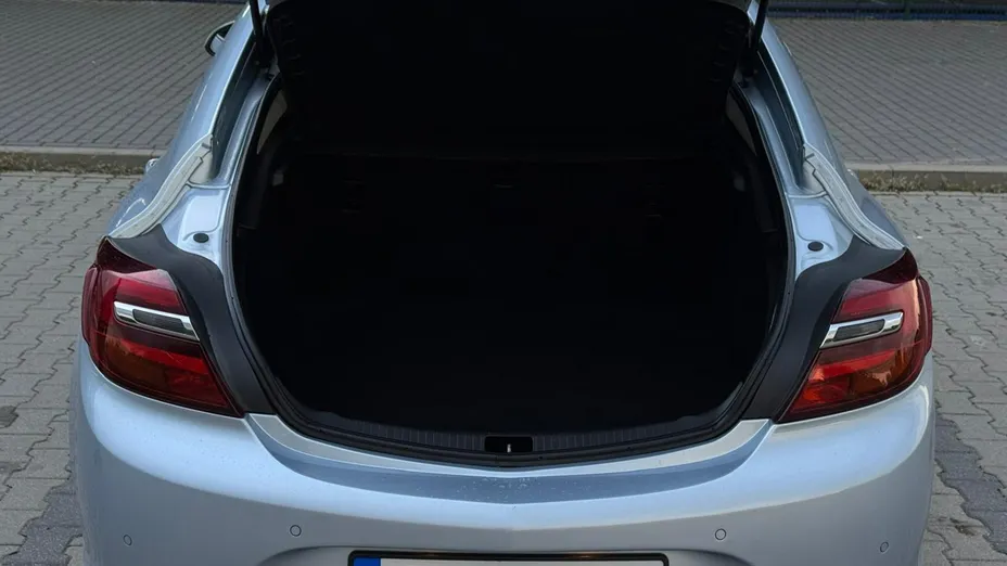 OPEL Insignia -