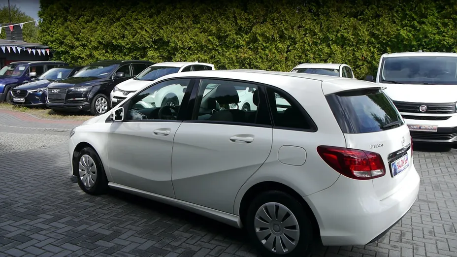 MERCEDES-BENZ B Klasa -
