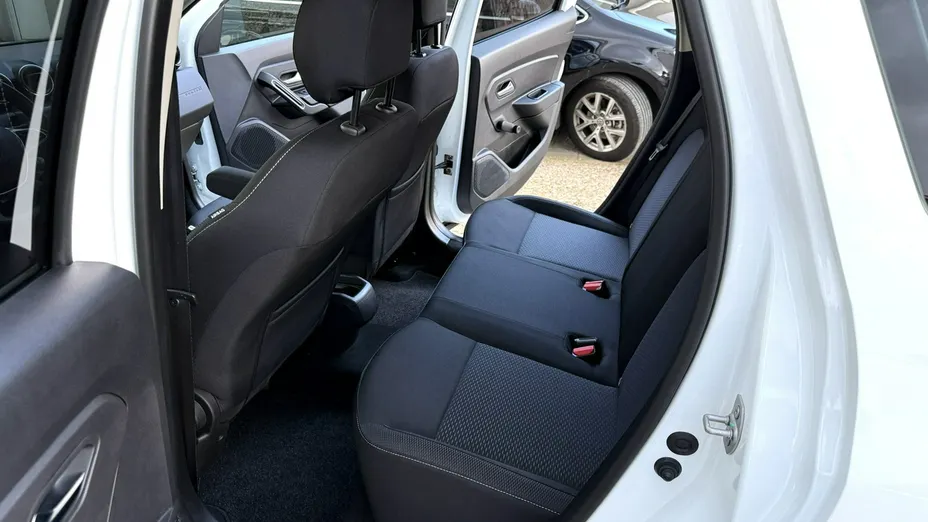 DACIA Duster -