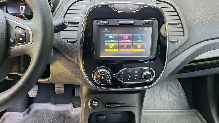 RENAULT Captur -