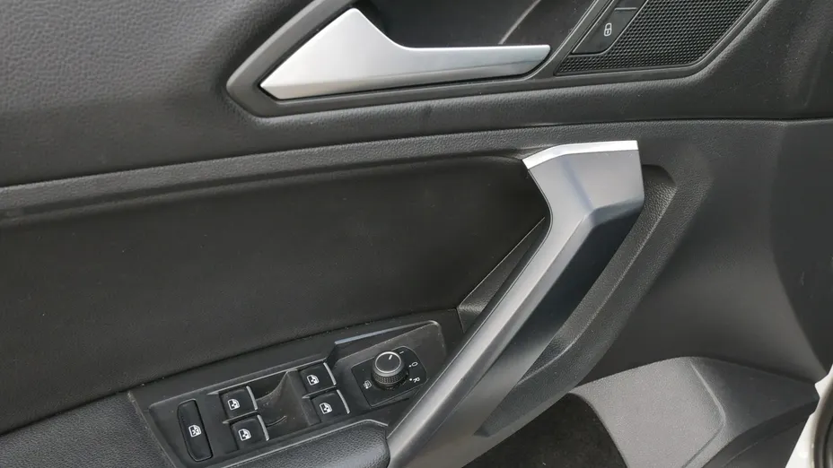 VOLKSWAGEN Tiguan Allspace -