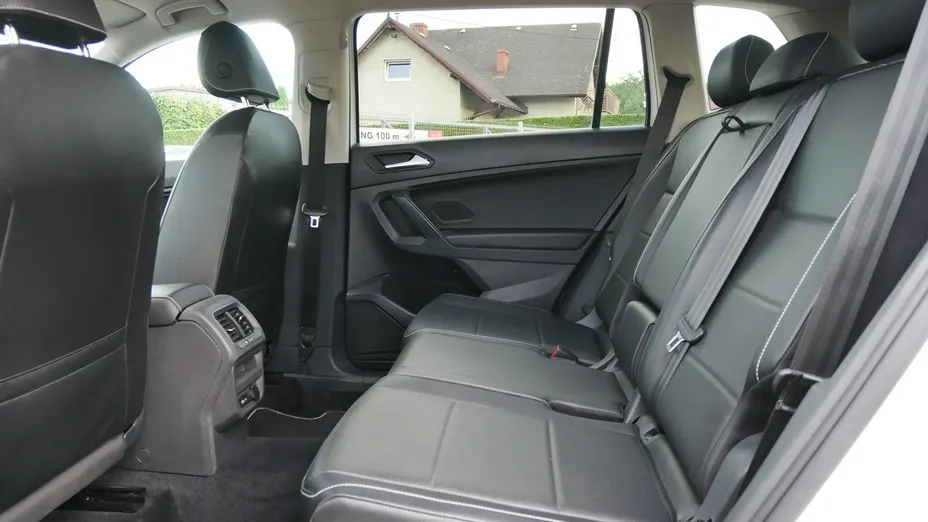 VOLKSWAGEN Tiguan Allspace -