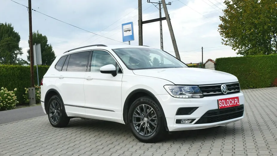 VOLKSWAGEN Tiguan Allspace -