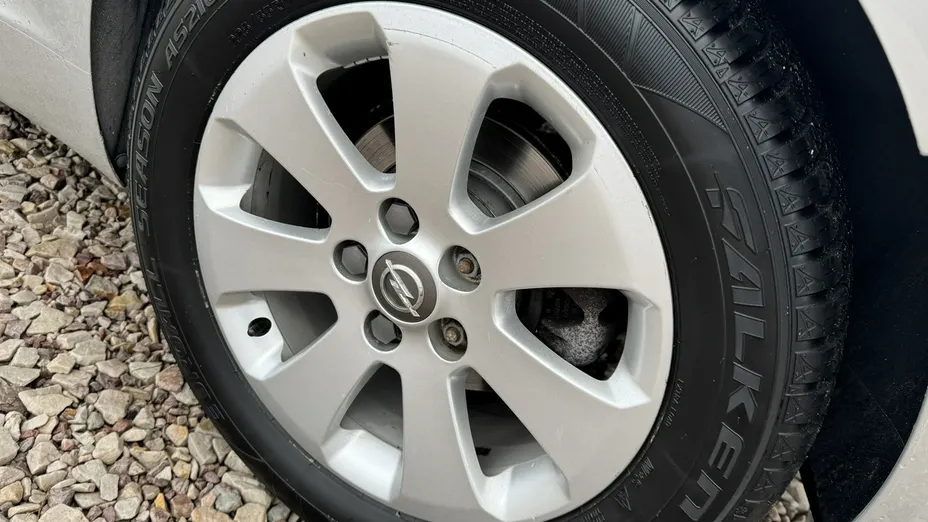 OPEL Insignia -
