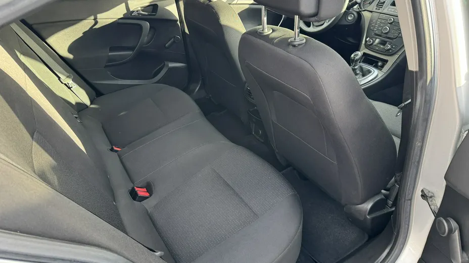 OPEL Insignia -