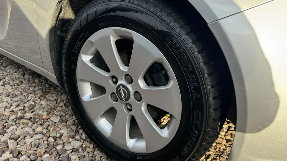 OPEL Insignia -