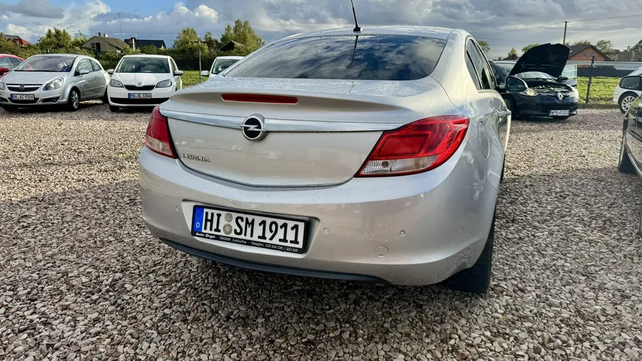 OPEL Insignia -