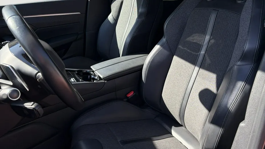 PEUGEOT 508 -