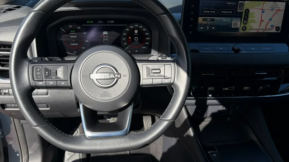 NISSAN Qashqai -