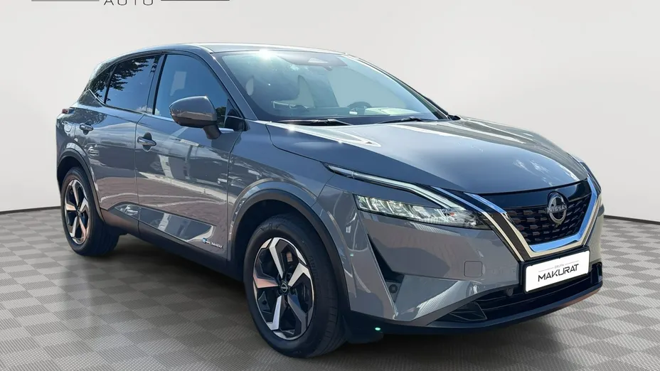 NISSAN Qashqai -
