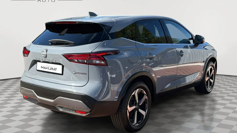 NISSAN Qashqai -
