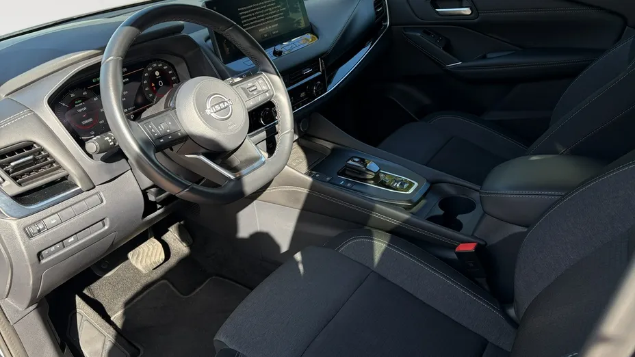 NISSAN Qashqai -