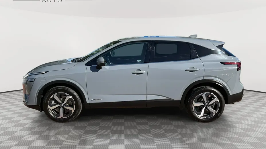 NISSAN Qashqai -