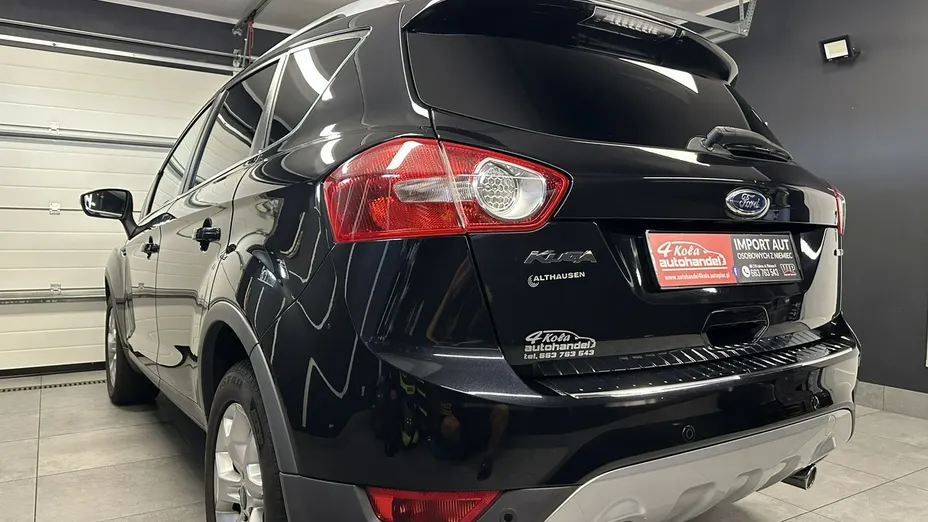 FORD Kuga -