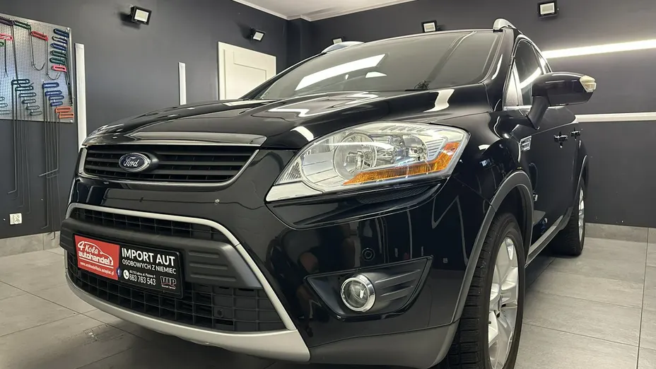 FORD Kuga -