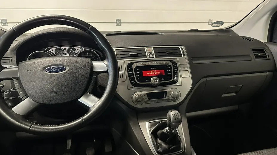 FORD Kuga -