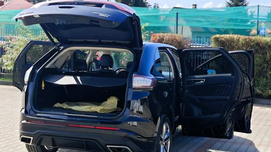 FORD Edge -