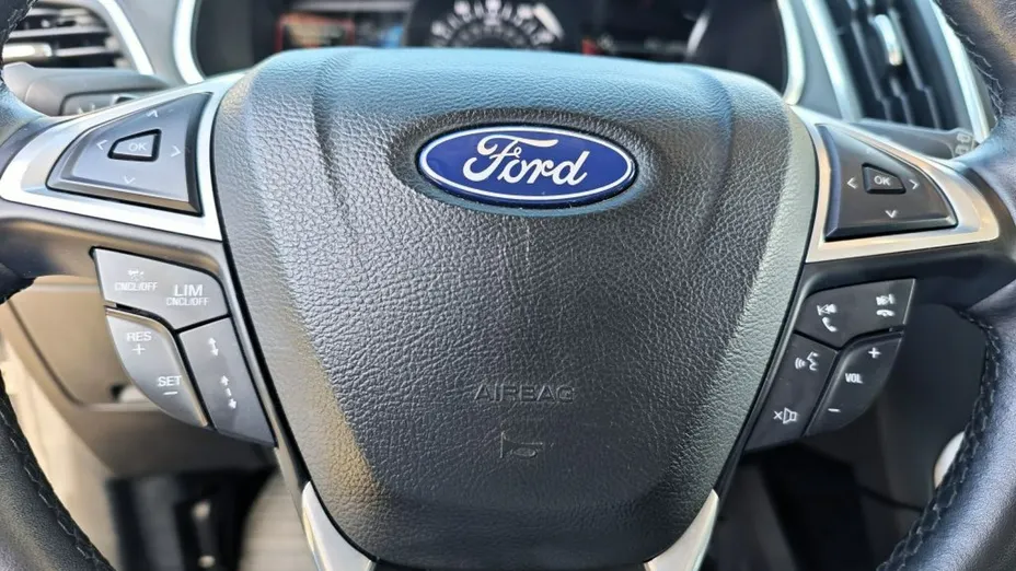 FORD Edge -