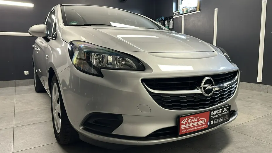 OPEL Corsa -