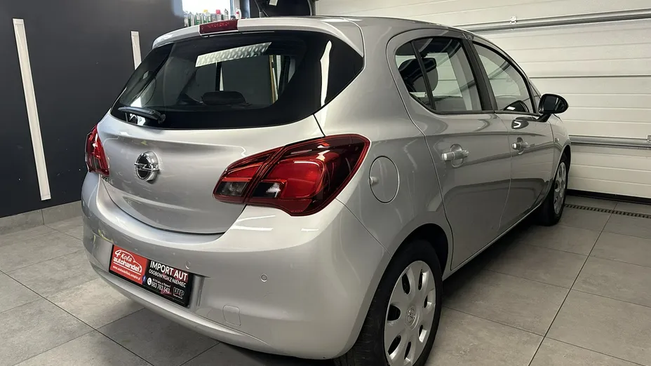 OPEL Corsa -
