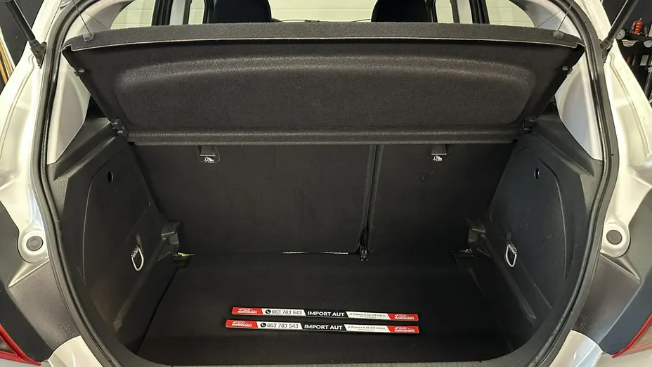 OPEL Corsa -