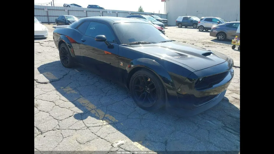 DODGE Challenger -