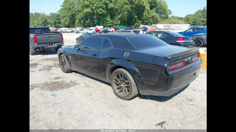 DODGE Challenger -