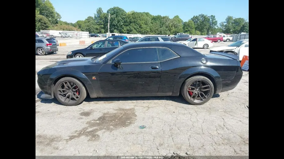 DODGE Challenger -