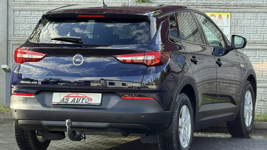 OPEL Grandland X -