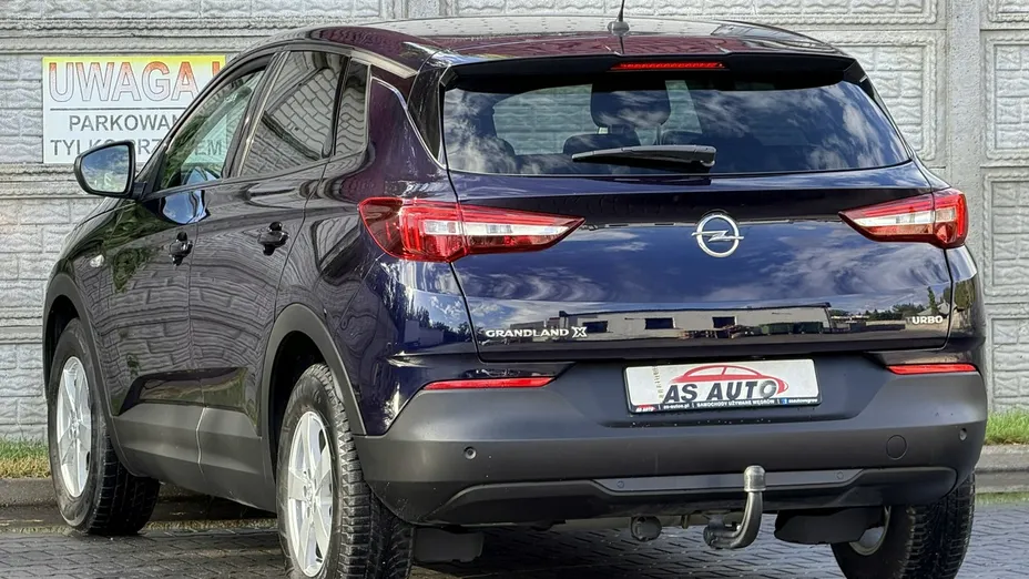 OPEL Grandland X -