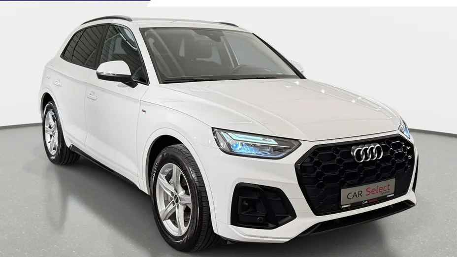 AUDI Q5 -