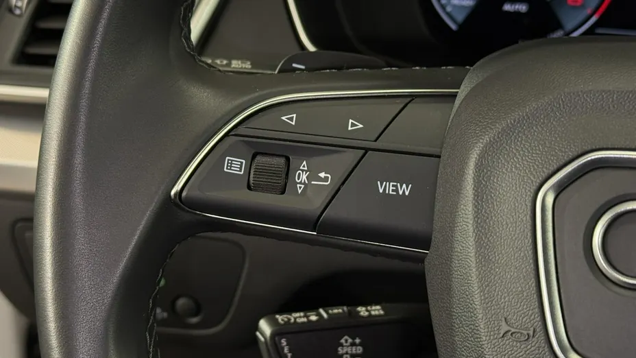 AUDI Q5 -