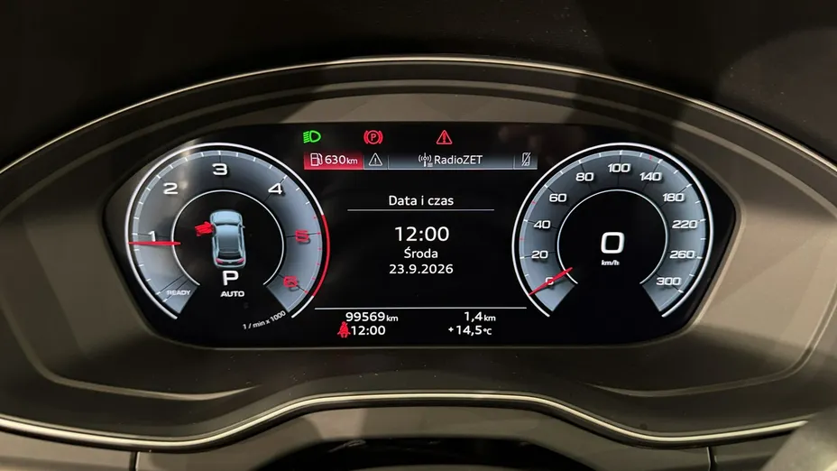AUDI Q5 -