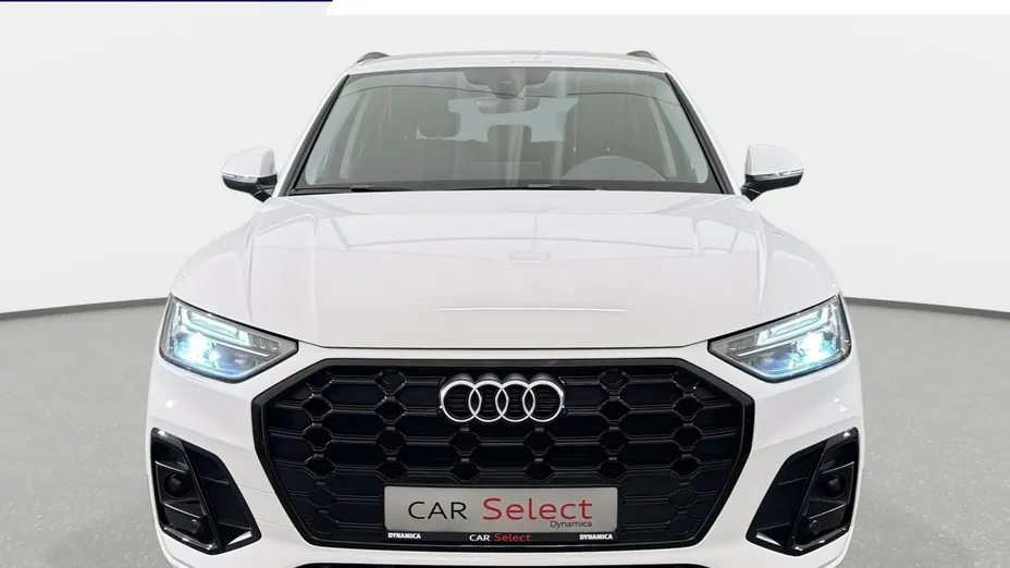 AUDI Q5 -