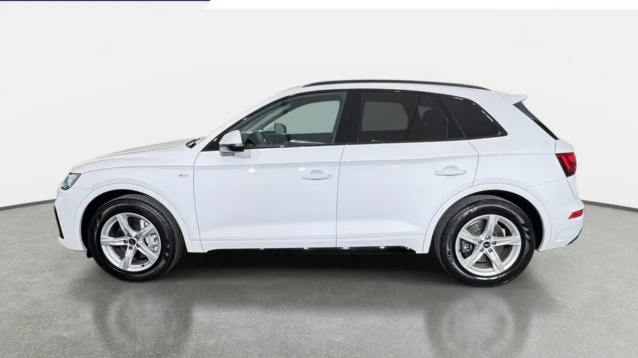 AUDI Q5 -