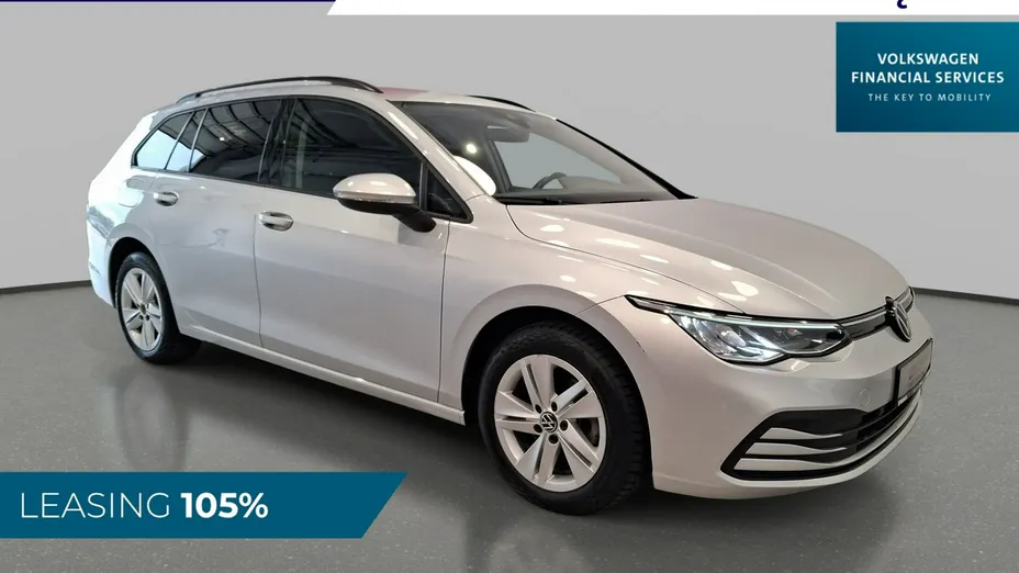 VOLKSWAGEN Golf -