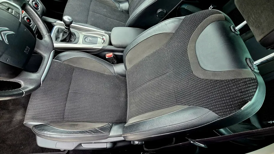 CITROEN C4 -