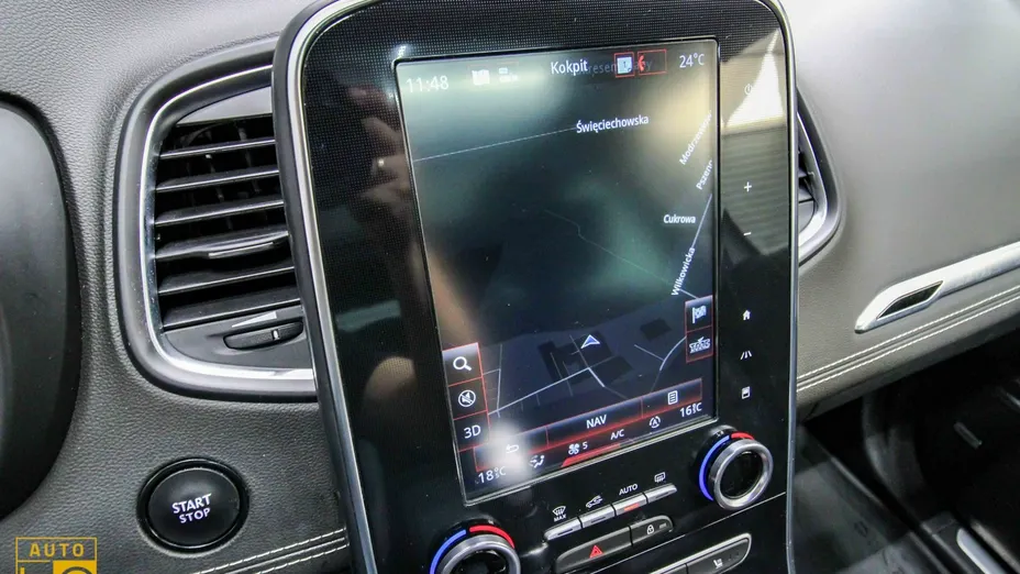 RENAULT Scenic -