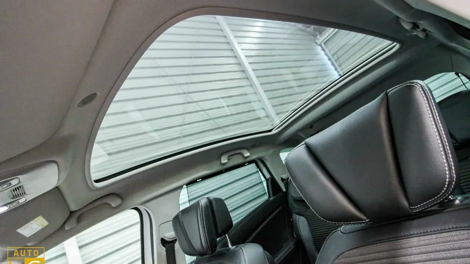 RENAULT Scenic -
